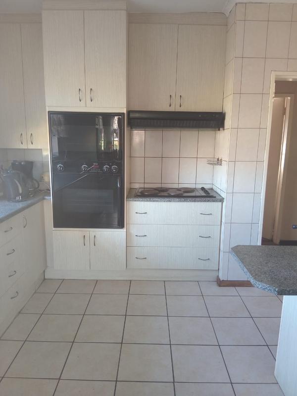 3 Bedroom Property for Sale in Kingswood Eastern Cape